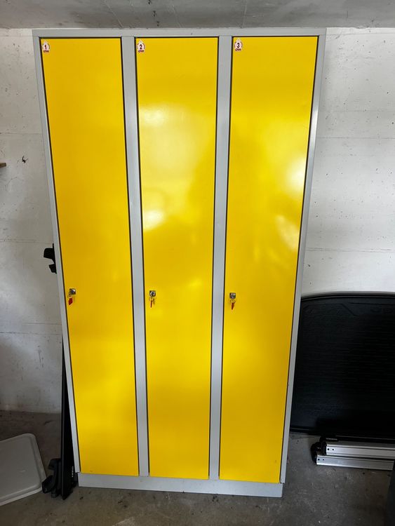 Vintage SPINT Spind Locker Gelb 3-Fach Garderobe Schrank (Gebraucht) in ...