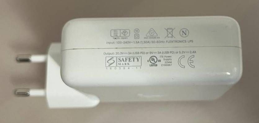 Apple Lecteurs & Adaptateurs: Apple USB-C Power Adapter – D'occasion à Egnach par planus 1