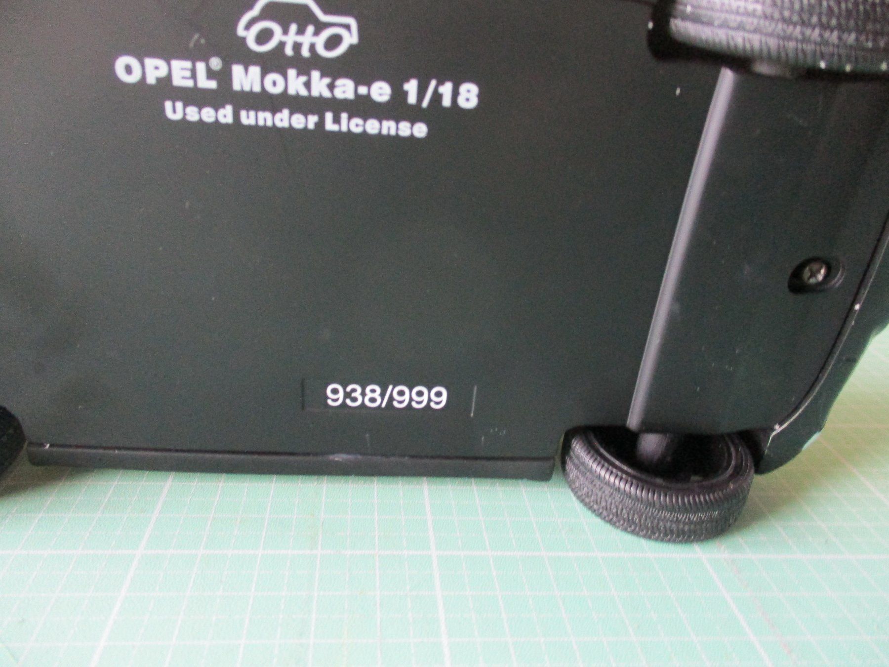Opel Modellini d'auto: Opel Mokka-E  Nr. 938 / 999 Modellauto – Nuovo e nell'imballaggio originale da Ottikon Gossau ZH venduto da hokuspokus 9