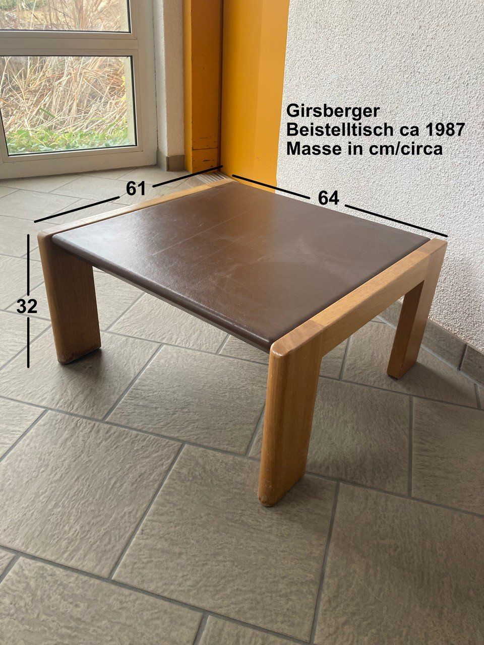 Girsberger Set di tavolo e panche: Lederstühle und Ledertisch – Usato da Zollikofen venduto da bettenland 4