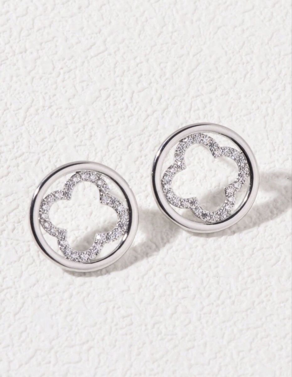 Ohrringe & -stecker: Boucles d’oreilles – Neu und originalverpackt aus Châtel-St-Denis von Montclair_Swiss