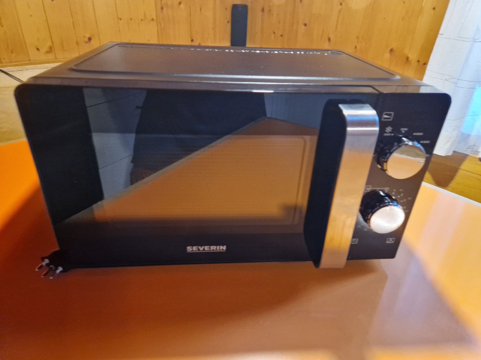 Elettrodomestici da cucina: Microwelle Marke Severin – Nuovo (secondo la descrizione) da Hofstetten BE venduto da wagenfuehrer