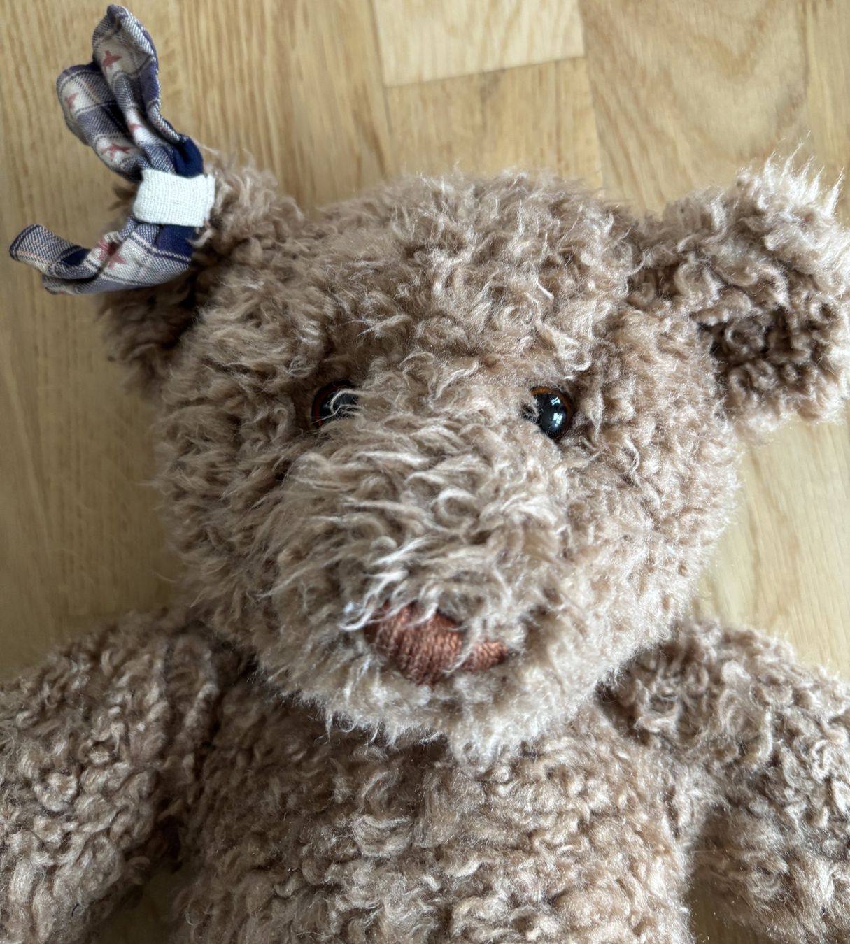 Giocattoli: Grosser Teddybär – Usato da Riehen venduto da martinaaebersold 4