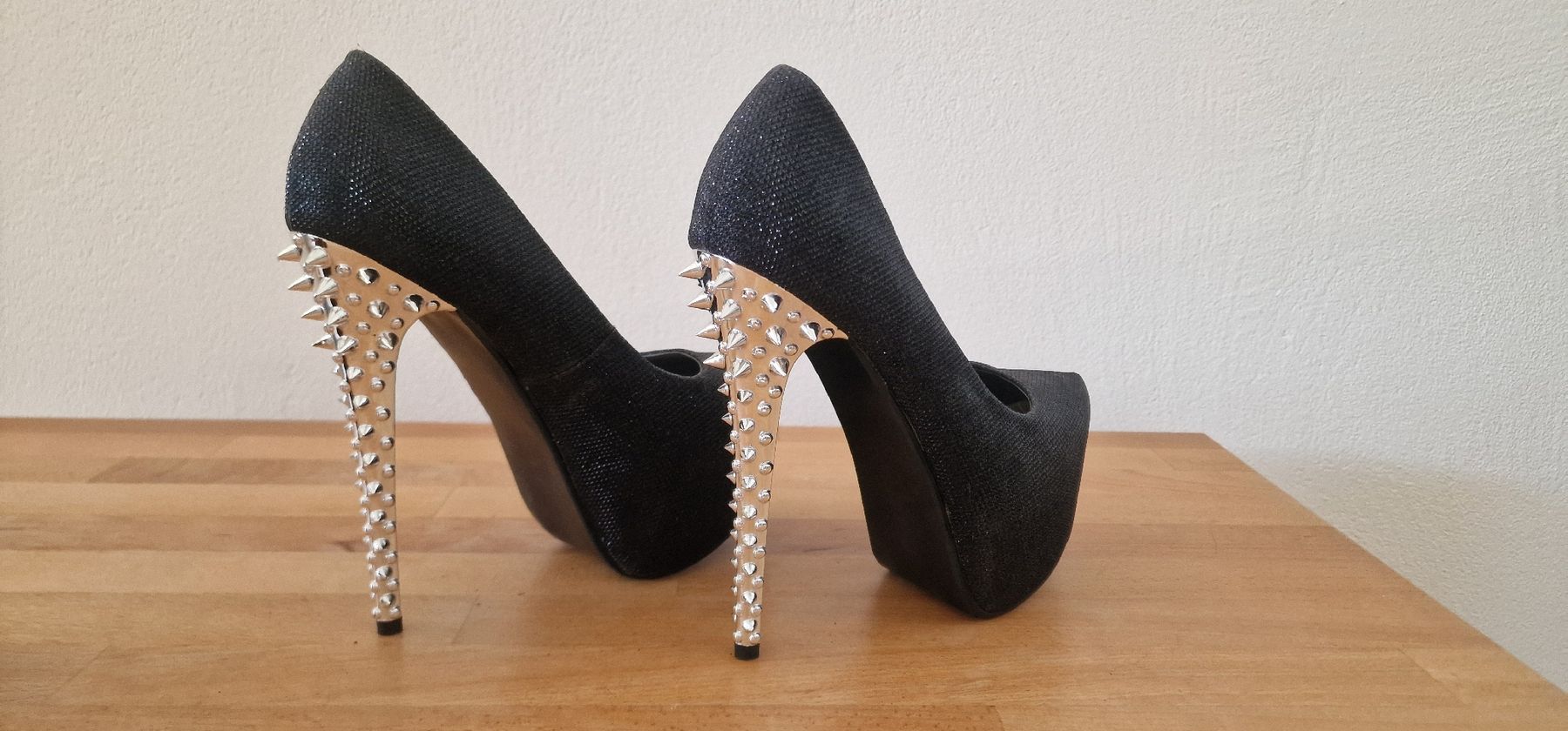 Scarpe da donna: Mega High Heels Gr. 40 - neu – Nuovo e nell'imballaggio originale da Trachslau venduto da PilatusStern 3