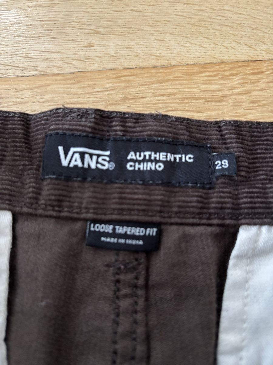 Vans Hosen: Hose chino braun Vans 29 – Gebraucht aus Fribourg von dafral 2