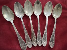 6 Cuillères en Argent