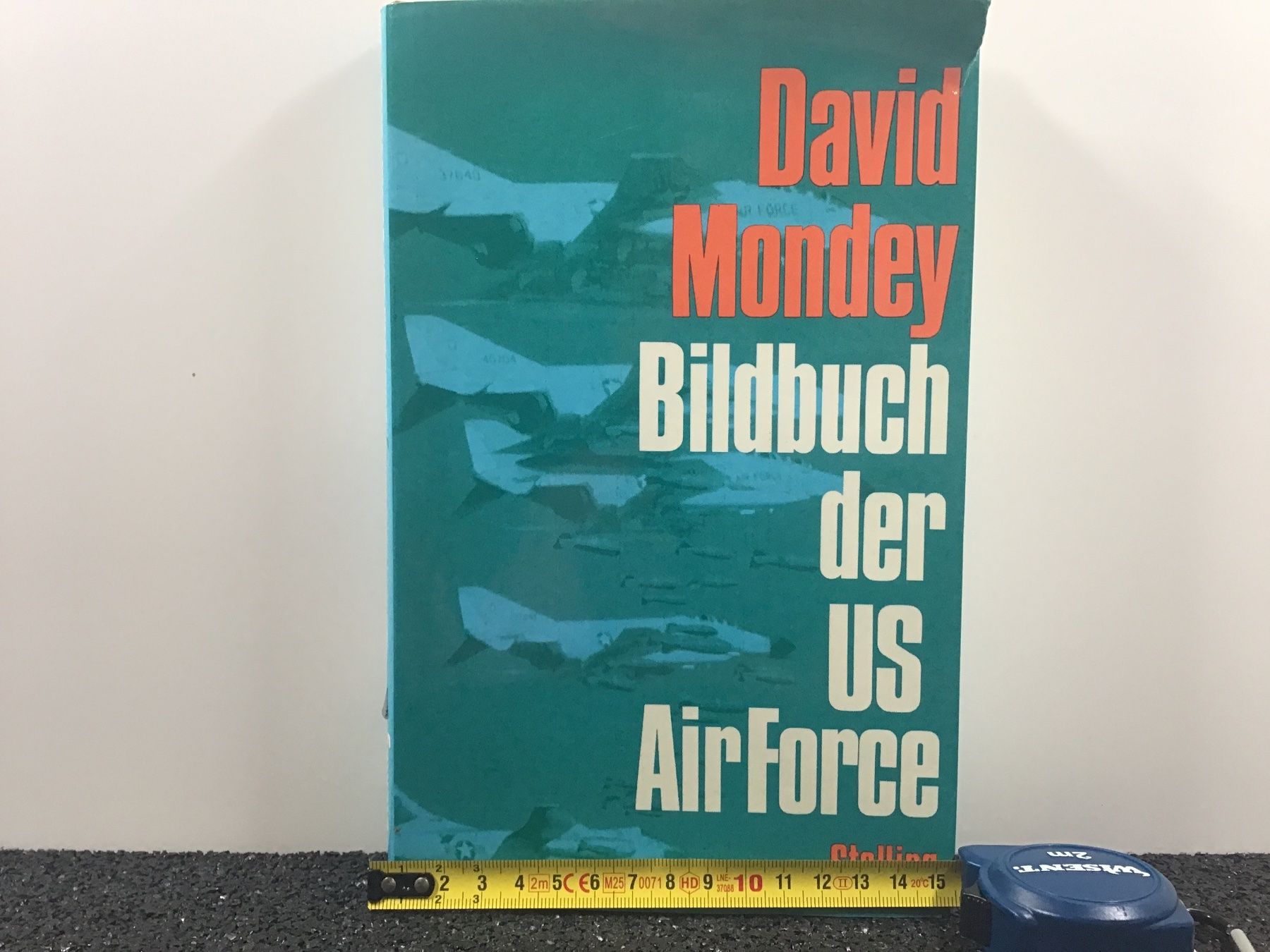 Livres: DAVID MONDEY BILBUCH DER US AIRFORCE STALLING – D'occasion à Männedorf par Spezial-Modelle