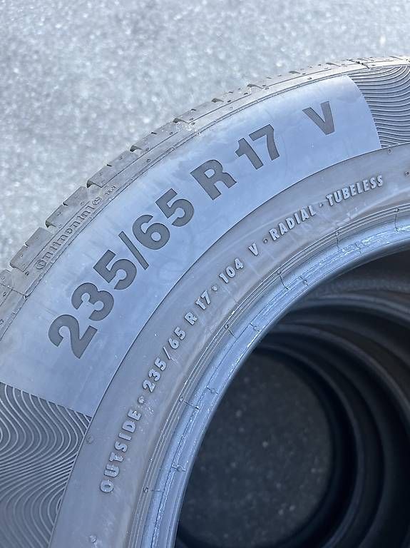 Pneumatici & Ruote complete: 235/65/17 Continental Sommerreifen  – Usato da Frasnacht venduto da nobloff 1