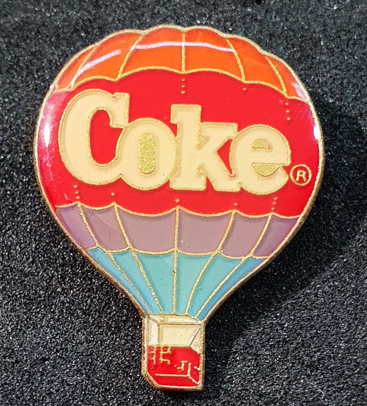 Placchette & Badge: BB049 - Pin Ballon Coka Cola / Coke – Usato da Reinach BL venduto da Boston-Verkauf