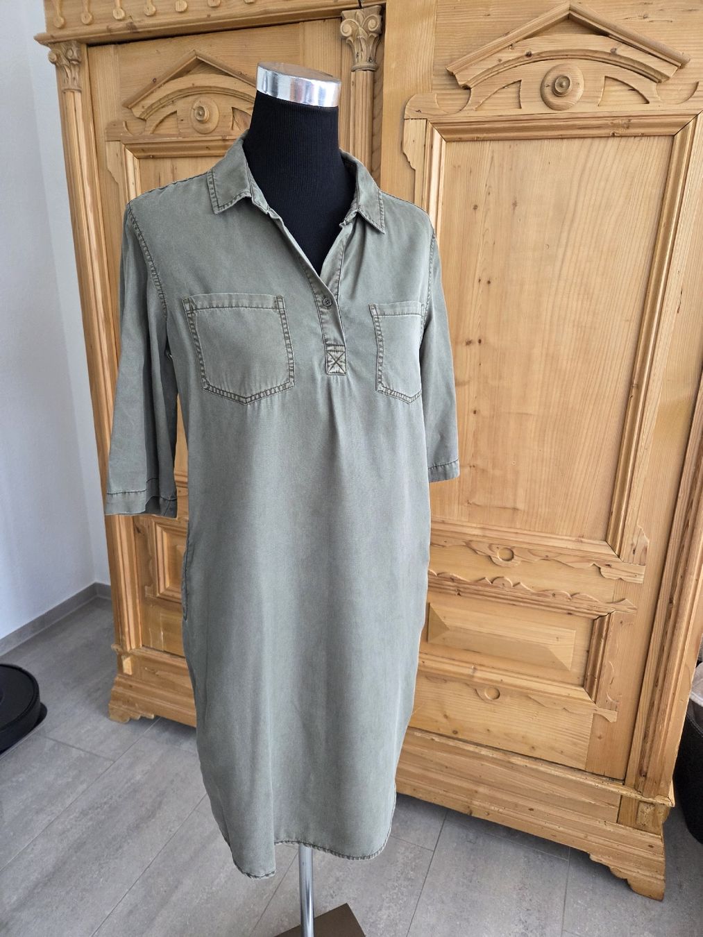 Vestiti: schönes Kleid, Catnoir – Nuovo (secondo la descrizione) da Wiesendangen venduto da Sinhuk 1