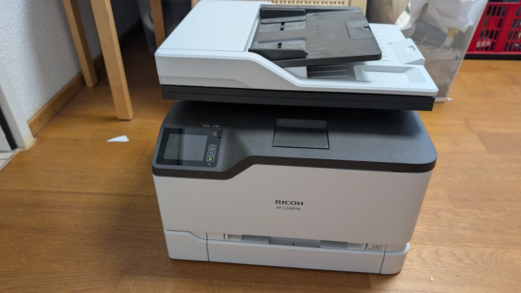 Ricoh Imprimantes: Ricoh MC 240 FW – D'occasion à Gibswil par AlienAnt