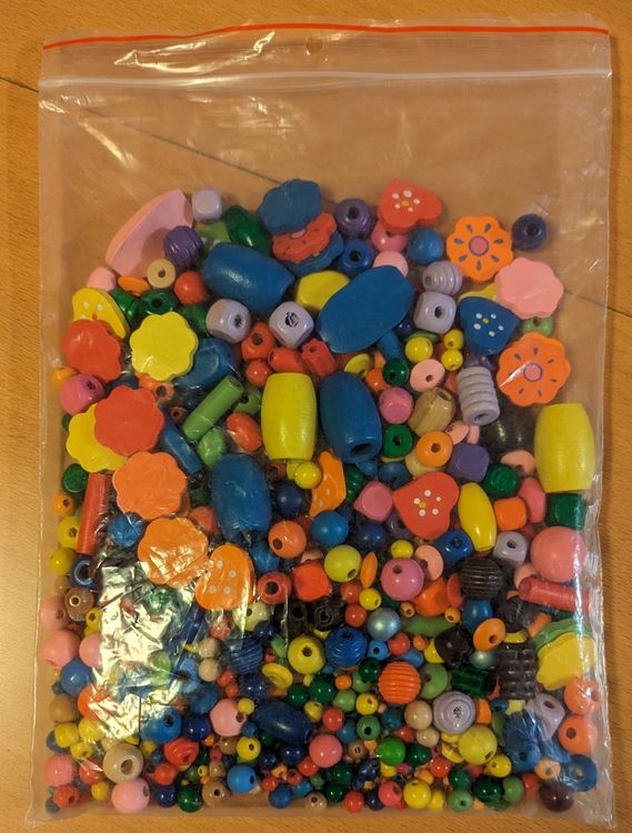 400 Bunte Holzperlen Set - Bastelperlen Für Kinder Armbänder & Schmuck