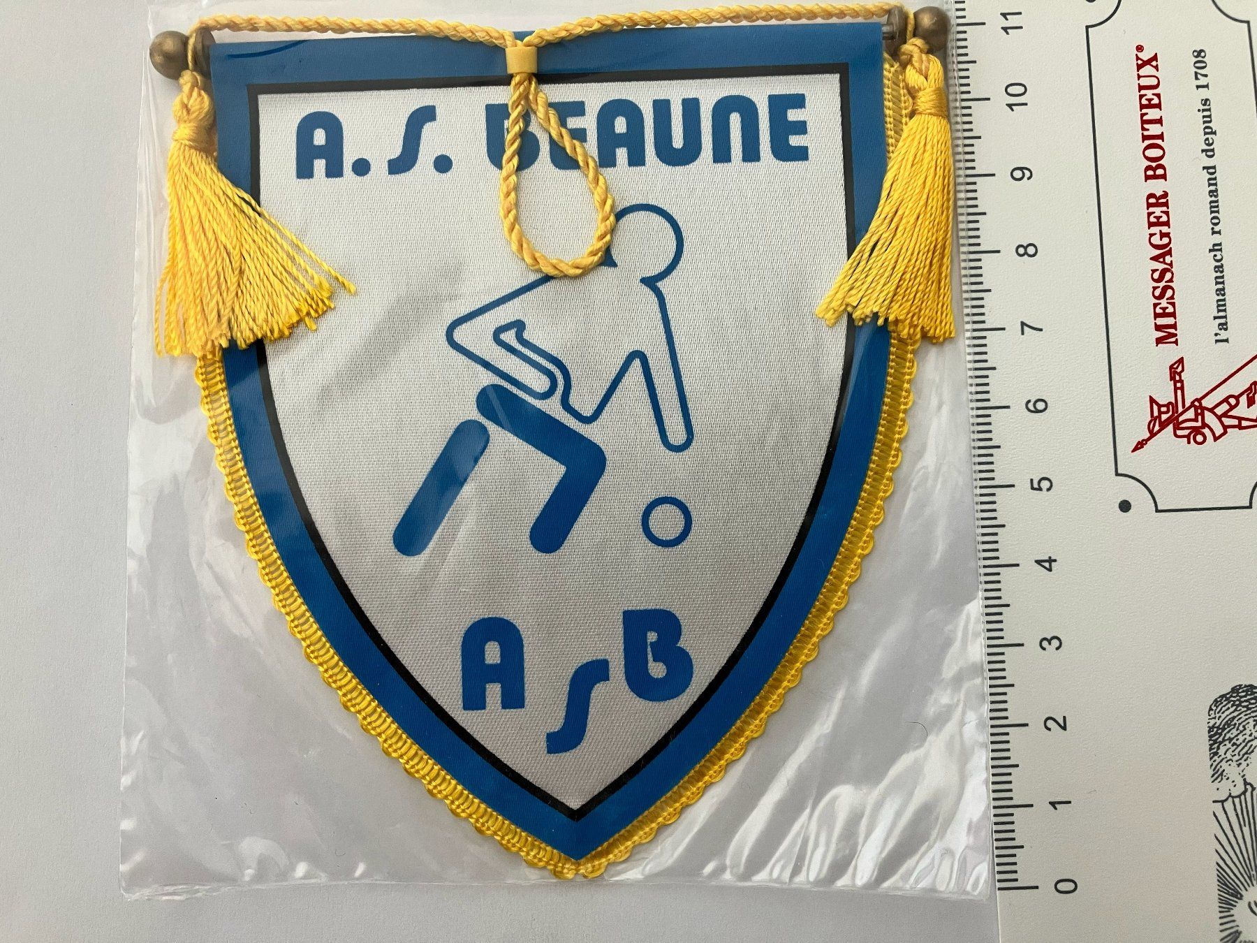 Toppe: Vintage Fanion/Wimpel    A.S.  BEAUNE – Nuovo e nell'imballaggio originale da Gland venduto da DLP63 1