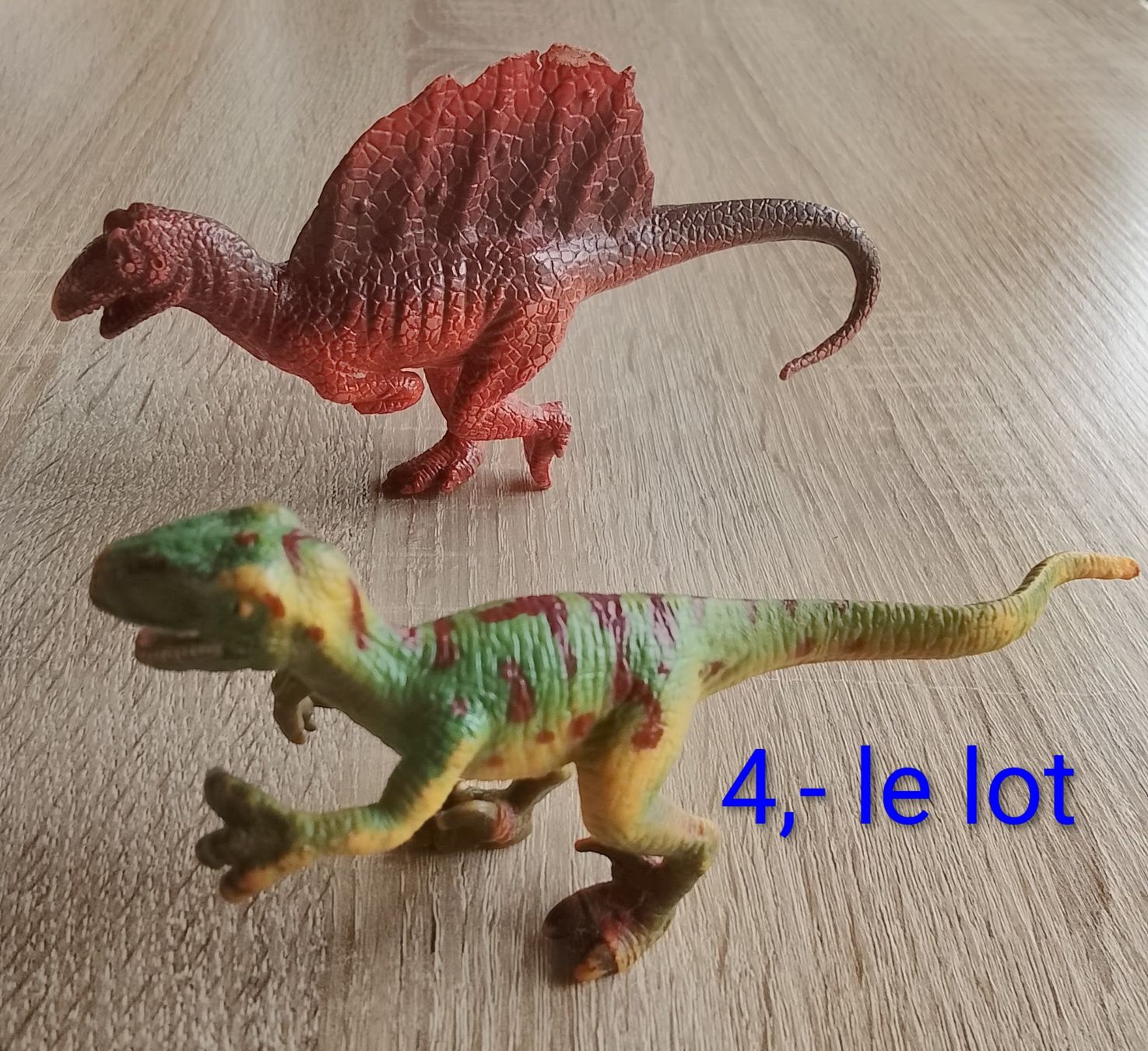 Giocattoli: Animaux en plastique jouets  – Usato da Couvet venduto da fat_kyl7 4