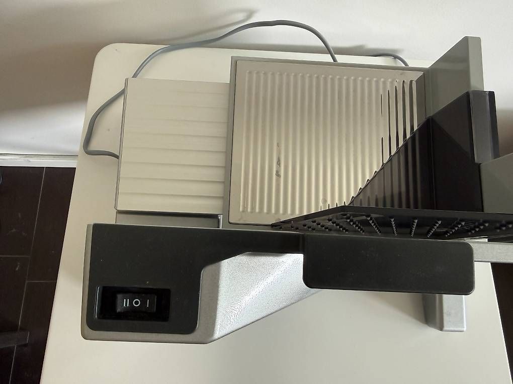 Elettrodomestici da cucina: Schneidemaschine Dr. Ritter – Usato da Zürich venduto da Antonio03 3