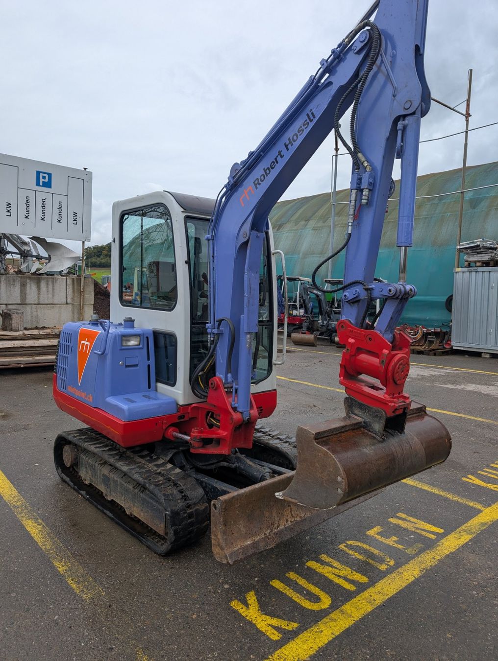 Takeuchi Escavatori: Bagger Takeuchi TB125 / Diesel / 2.7t – Usato da Scherz venduto da Mietpoint_Hossli 1