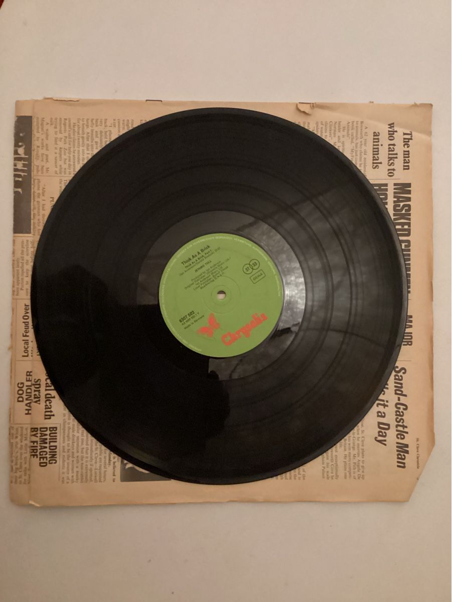 Dischi in vinile: Schallplatte: Jethro Tull - Thick as a Brick – Usato da Zürich venduto da Rockbyrd 1