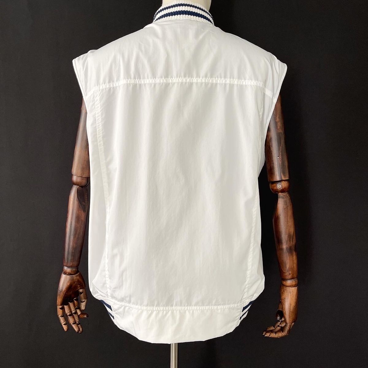 Gilet & Giacche: FERU Vest new – Nuovo e nell'imballaggio originale da Freienbach venduto da Avviivva_Shop 4