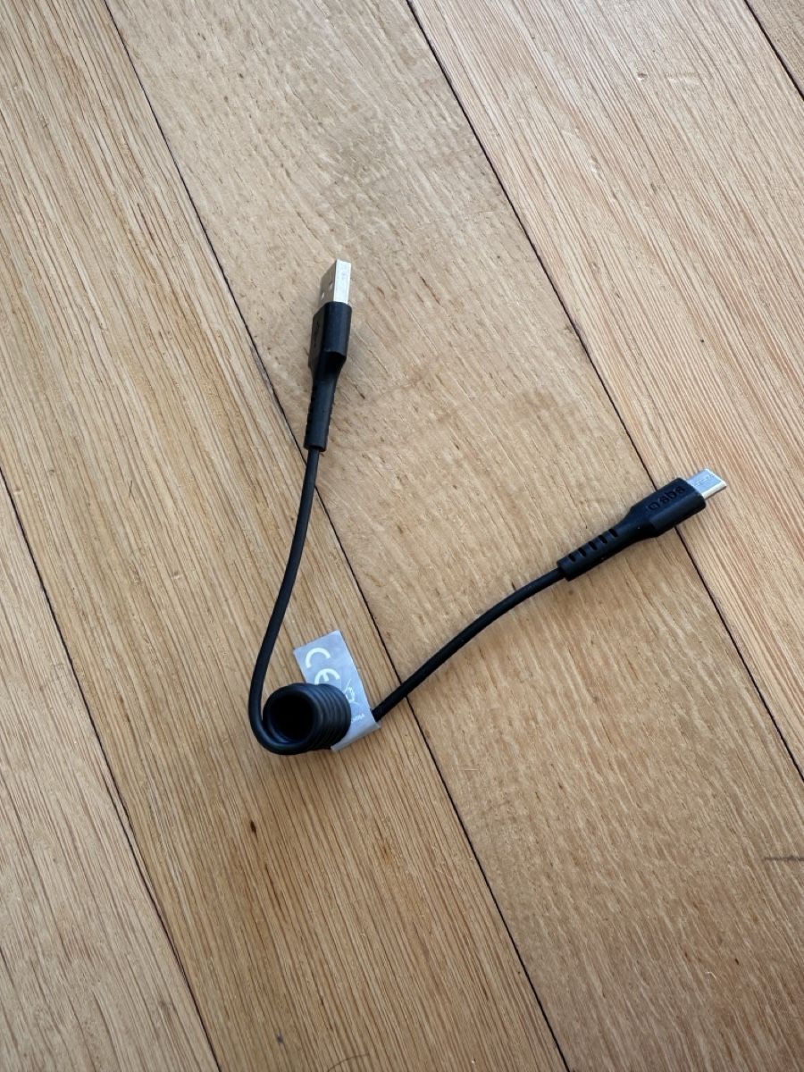 Cavi: Ladekabel USB-C – Nuovo (secondo la descrizione) da Zürich venduto da TheWickerman
