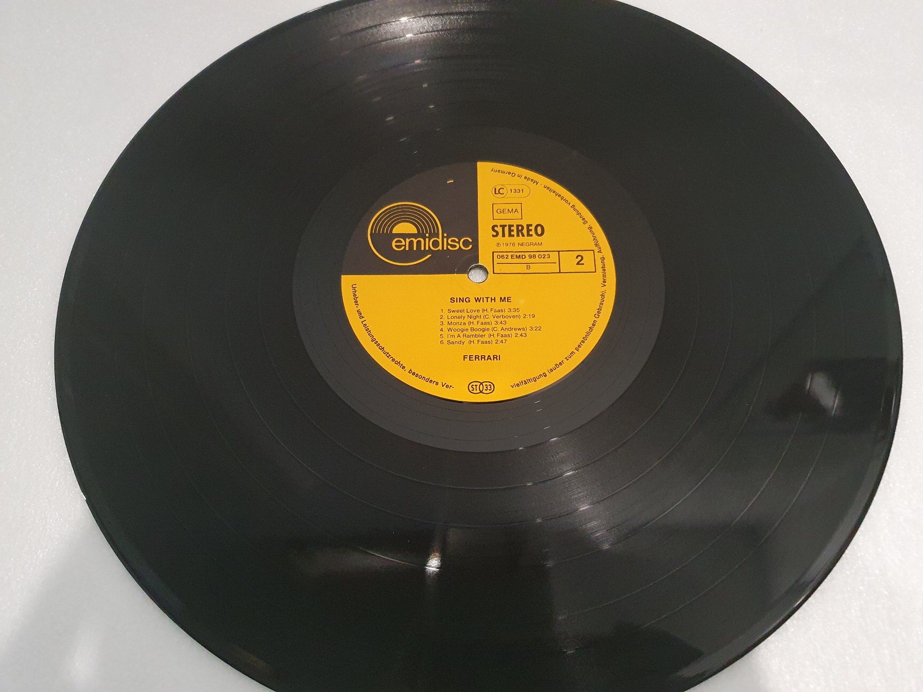 Dischi in vinile: Ferrari – Sing With Me – Usato da Uster venduto da Vinyl-Leidenschaft 4