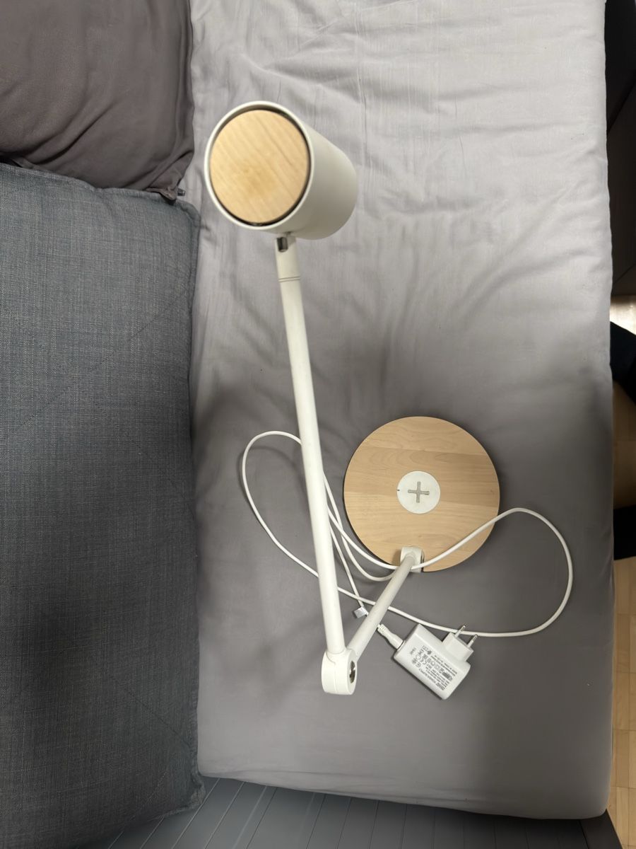 Ikea Lampade: IKEA Tischlampe mit Ladefunktion und USB-A – Usato da Dottikon venduto da rentosio 1