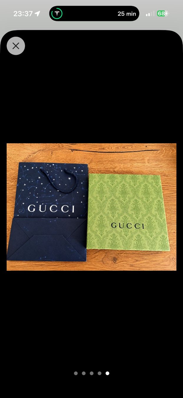 Gucci T-shirt: Gucci x Adidas Kollektion – Usato da Genève venduto da fra_8rtq 3