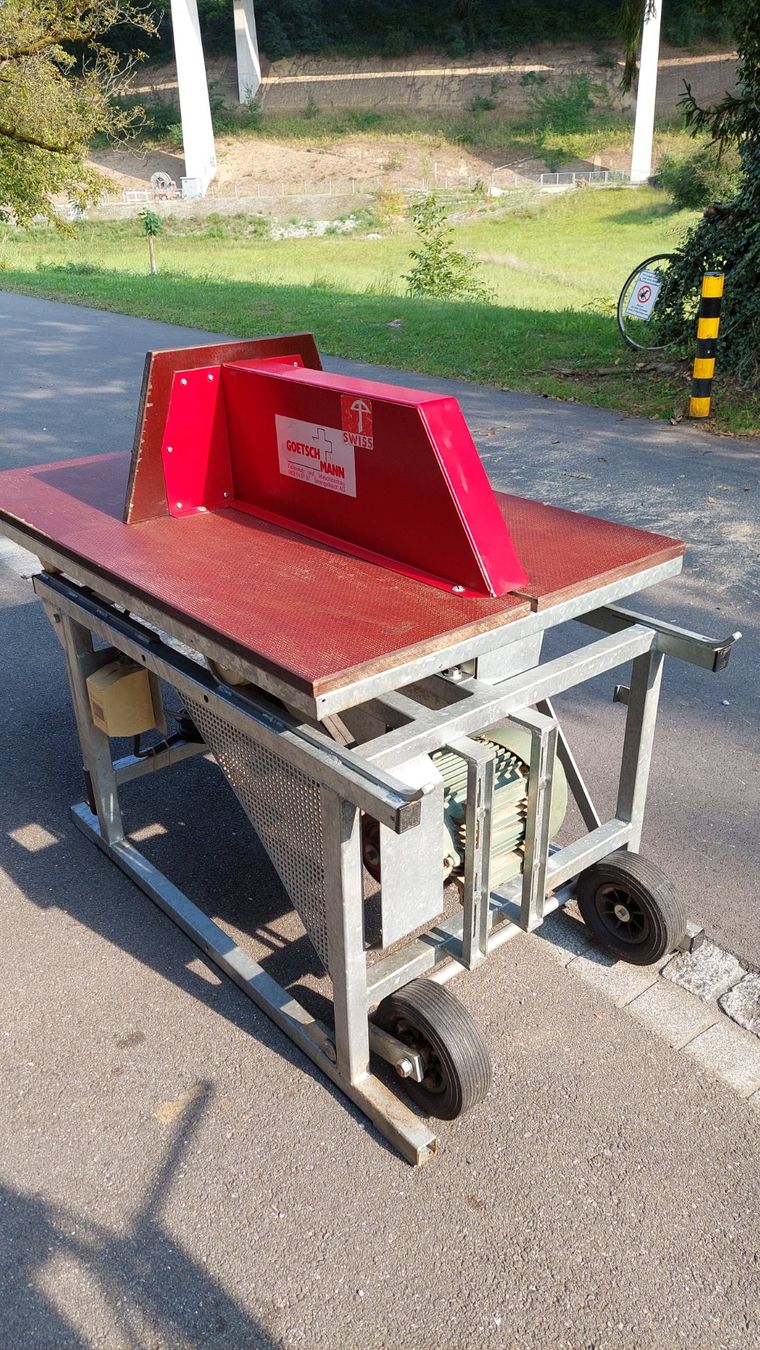 Alle Maschinen: GOETSCHMANN SWISS Brennholzfräse – Gebraucht aus Othmarsingen von Lanz05 1