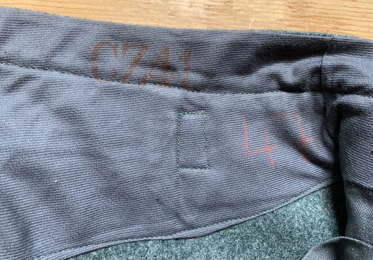 Schweizer Armee Pantaloni: Einfache Reithosen der CH Armee Grösse 47/78 – Usato da Goldingen venduto da Bergler012 2