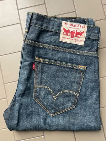 Jeans Levi Strauss