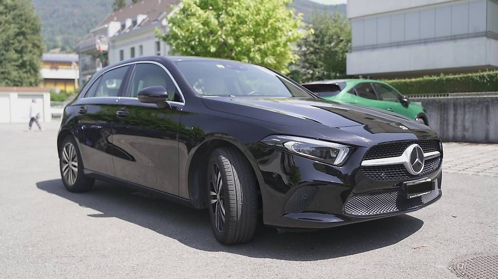 Autos: MERCEDES-BENZ A 250 e Progressive – D'occasion à St-Légier-Chiésaz par FabianWanner1806 1