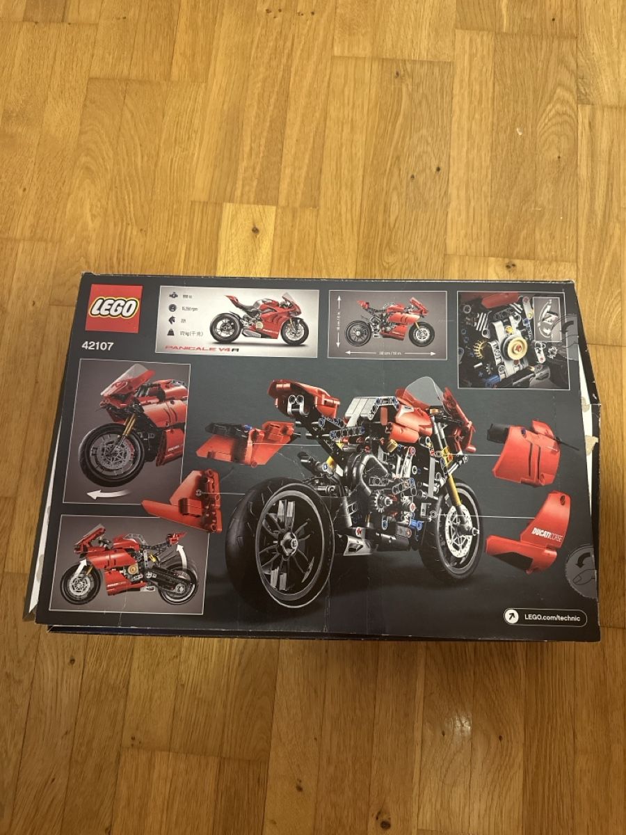 Lego Kit di costruzioni: Lego Technik Panigale V4R (42107) – Usato da Wil SG venduto da Levi_St 4