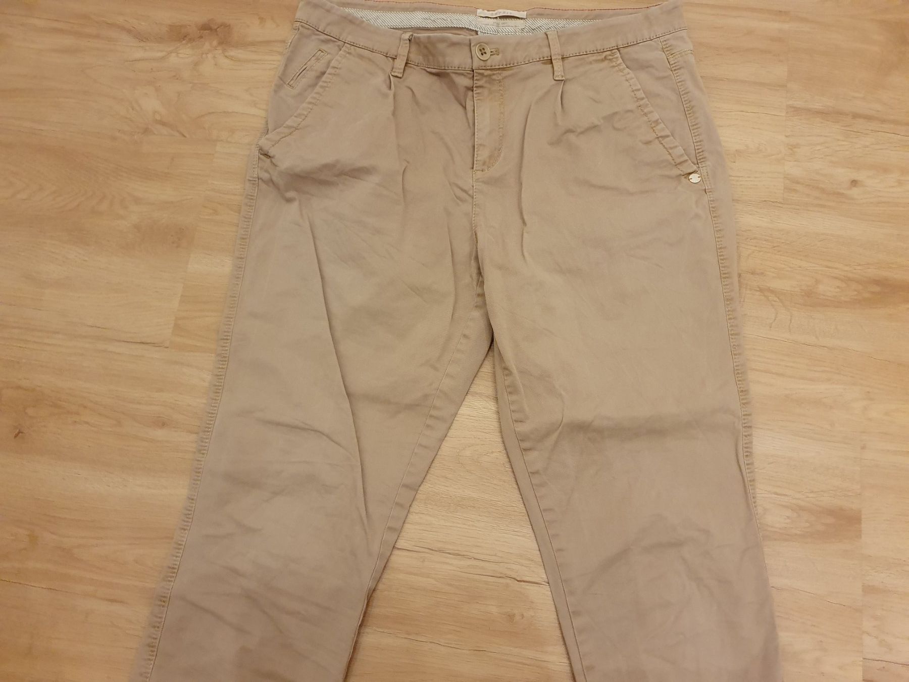 Esprit Pantaloni: Esprit braune Chino, Gr. 38 – Usato da Heinrichswil venduto da sabi2809 1