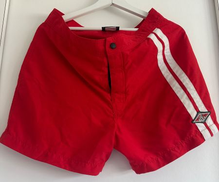 Rote Badehose von Bear - ideal für den Sommer! Gr. M