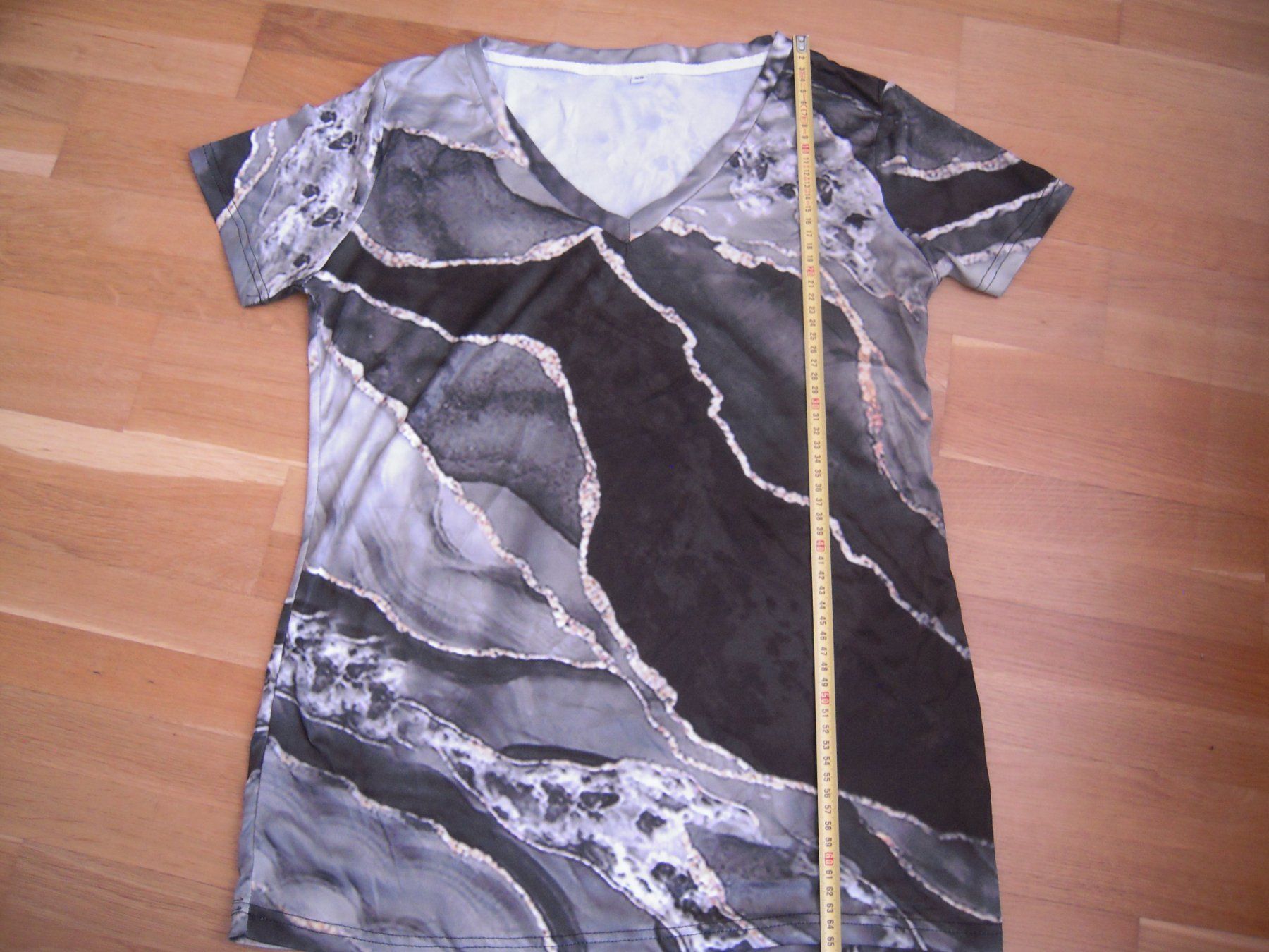 T-shirt: T-Shirt Gr S/M – Nuovo (secondo la descrizione) da Uzwil venduto da visions77 2