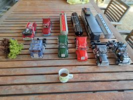 Lot de 7 camions 4 remorques 1/32