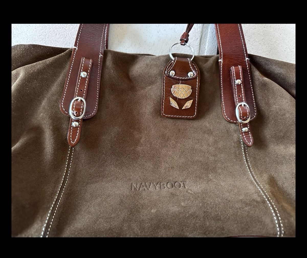 Navyboot Borse da donna: Navyboot handbag brown suede leather good condition – Usato da Schöfflisdorf venduto da Bling_it_on 3