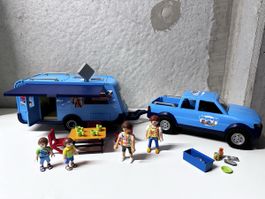 Camping-car Playmobil avec accessoires et personnages