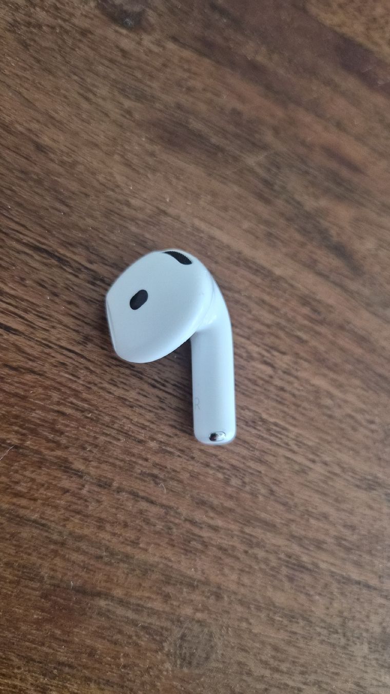 Apple Cuffie: Airpod 4 ANC nur rechts – Usato da Wallisellen venduto da pa_ca_cc 1