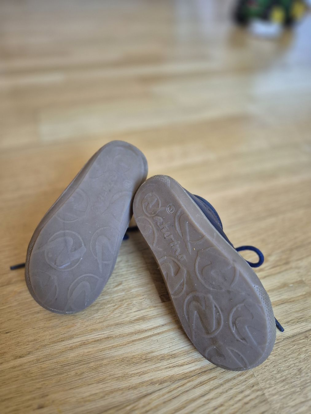 Naturino Schuhe für Jungen: Naturino Gr. 23 – Gebraucht aus Bern von Tortillea 2