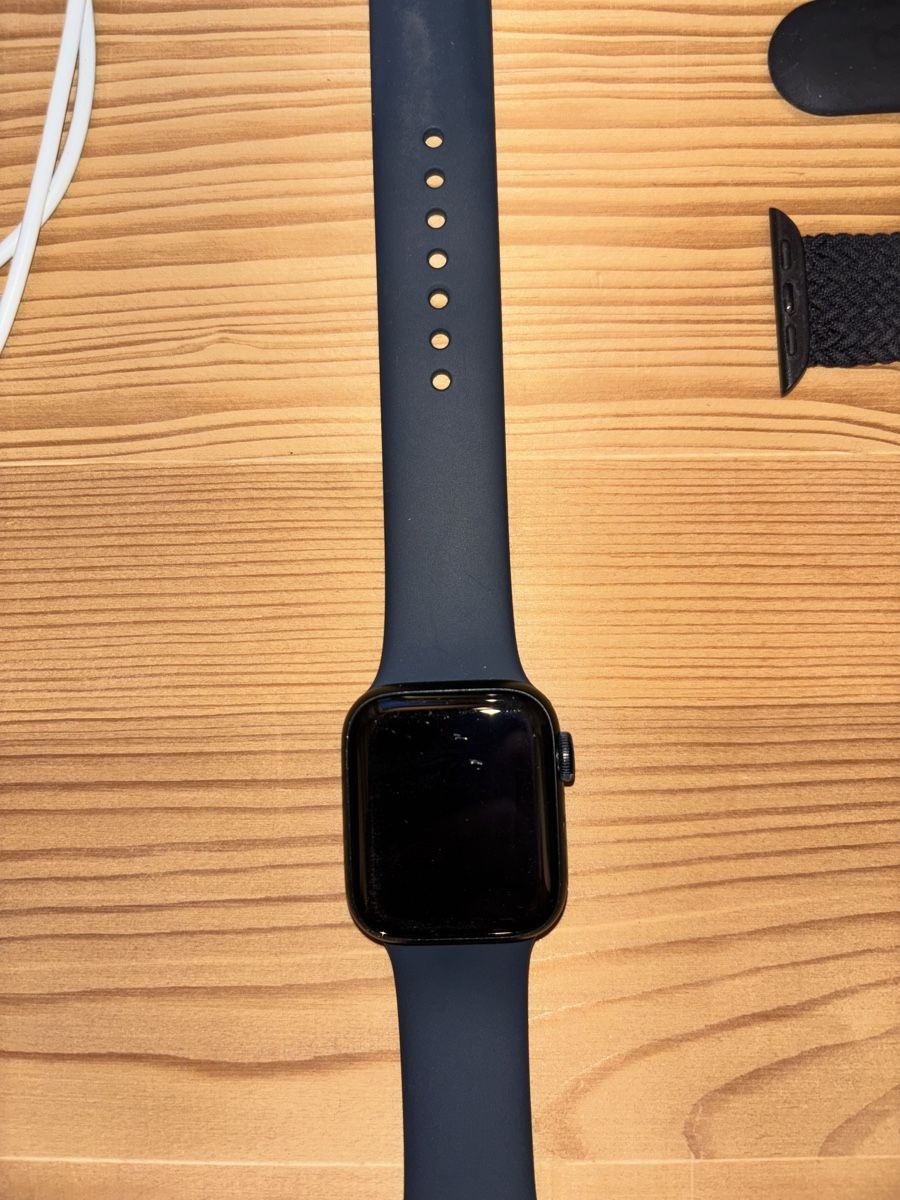 Apple Smartwatch: Apple Watch SE (GPS) 2. Generation 32GB – D'occasion à Schneisingen par mar_yy2t 1