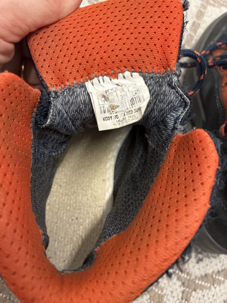 Lowa Scarpe per ragazzi: Wanderschuhe Lowa Kinder Grösse 34 Gore-Tex gebraucht – Usato da Willisau venduto da Miuretta 3