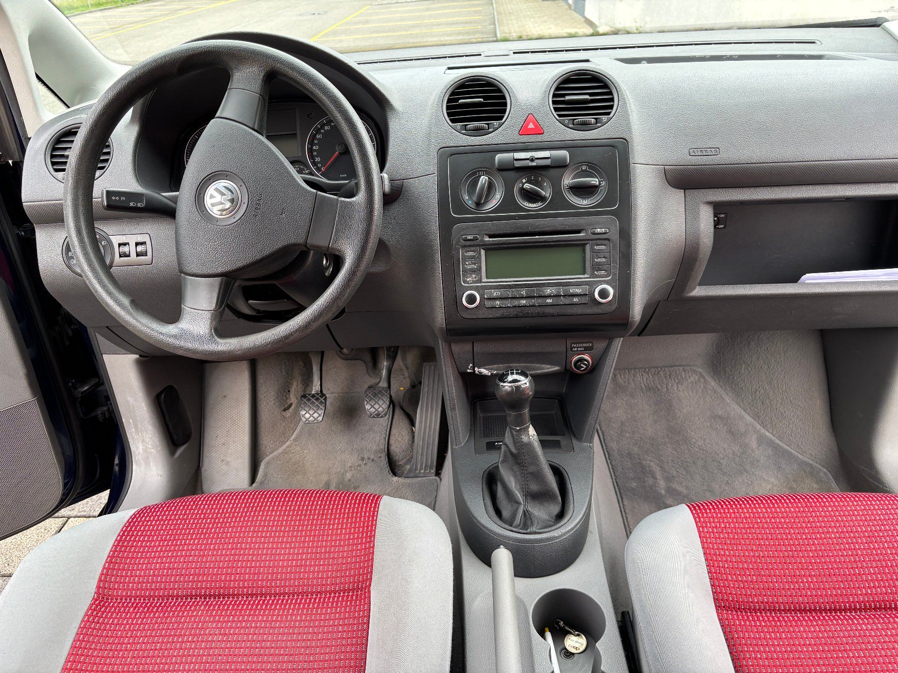 VW Automobili: VW Caddy 1.9 TDI - 7 Plätze – Usato da Gams venduto da mir_n5kk 6