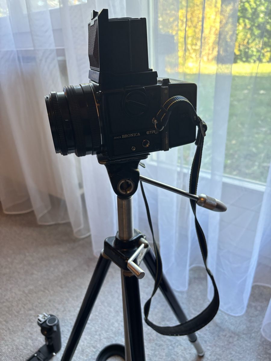 Bronica Fotocamera: Zenza Bronica etrsi grosses Set – Usato da Düdingen venduto da Friburger01 8