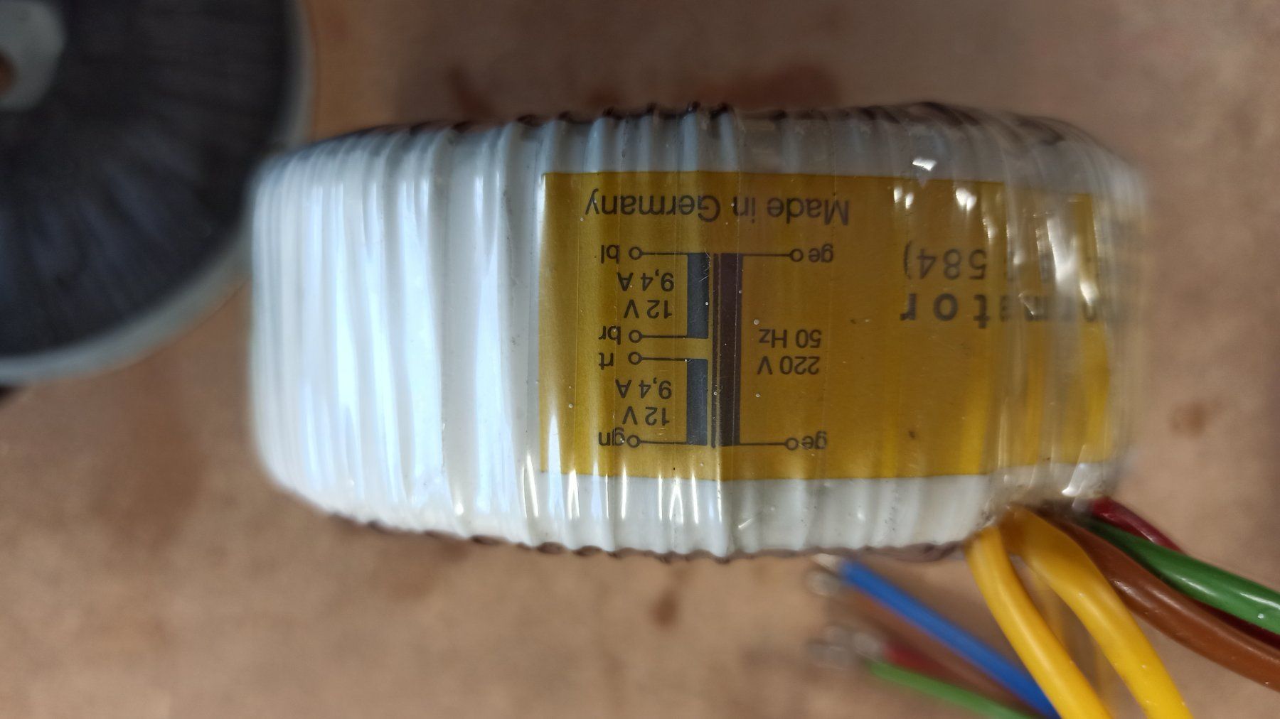 Componenti elettronici: Ringkerntrafo 225W  2x12V 9,4A – Usato da Merligen venduto da jka_rmm8 1