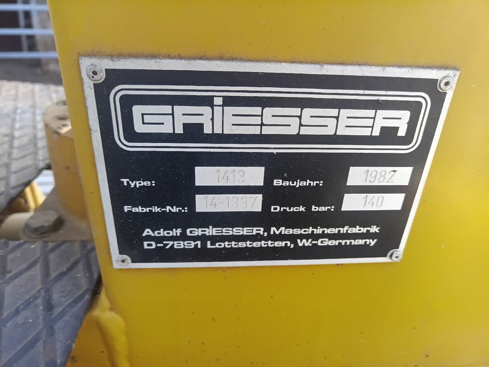 Toutes les machines: Mistkran Griesser 1413 Typ – D'occasion à Gersau par Hardi199 4