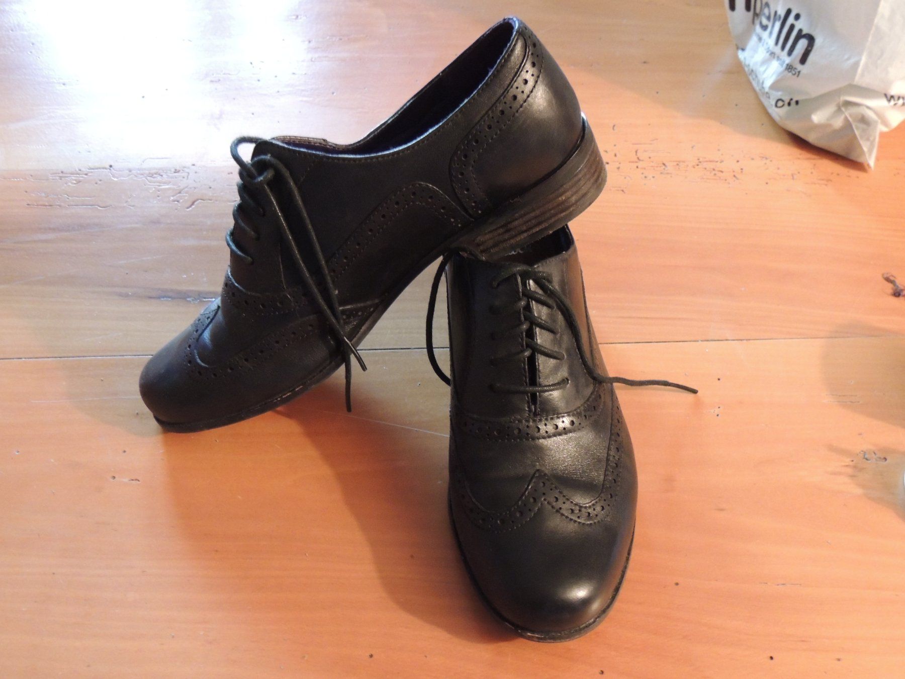 Clarks Scarpe da donna: Halbschuhe Clarks 38 – Usato da Bünzen venduto da brisaru
