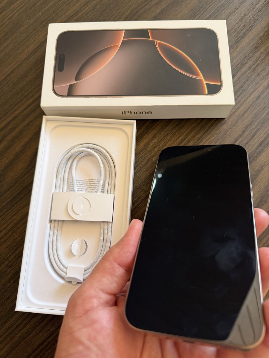 Apple Portables: Iphone 16 pro max 256go – D'occasion à Courtion par Fefe_49 4