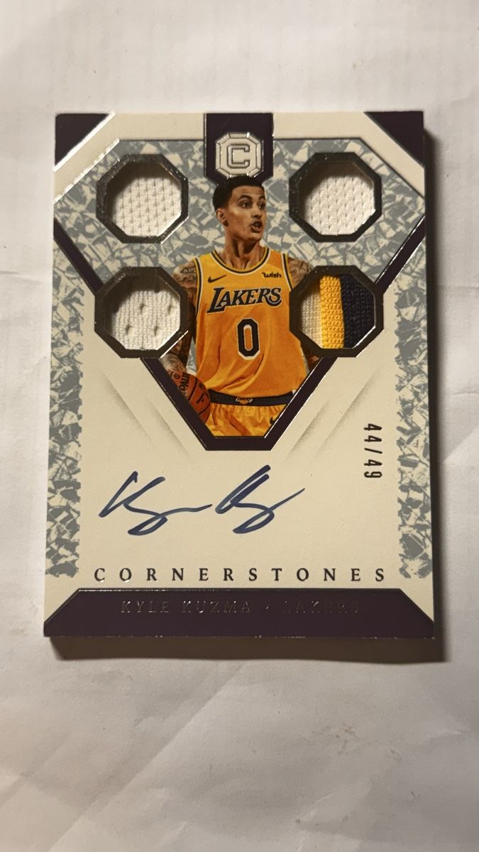 Panini Carte collezionabili: 2018 Panini Cornerstones Basketball Kyle Kuzma Patch /49 – Nuovo (secondo la descrizione) da Baar venduto da sp7ni