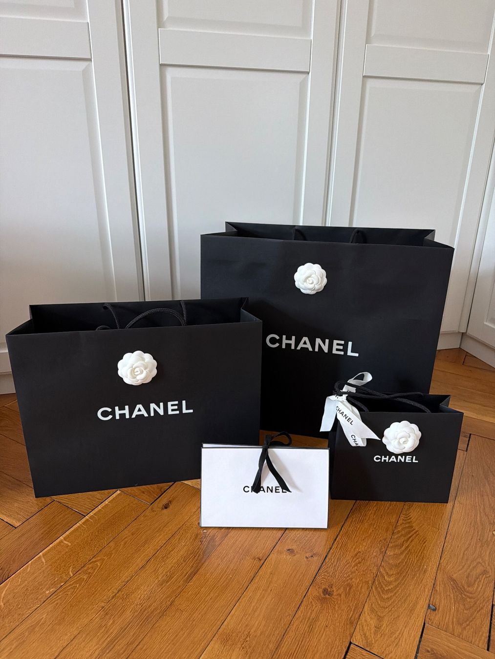 Chanel Borse da donna: Chanel Tragtaschen – Usato da Solothurn venduto da Vintage87