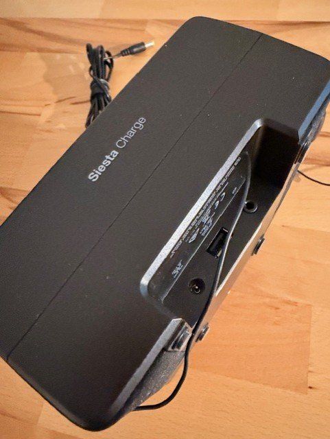 Sveglie: Pure Siesta DAB-Radiowecker mit Wireless Charge – Nuovo (secondo la descrizione) da Trimbach venduto da Qom 2